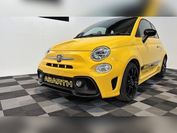 Used Abarth 595 2017 for sale - 76741247: Photo