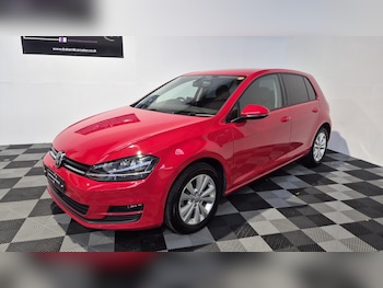 Used Volkswagen Golf 2015 for sale - 77385256: Photo