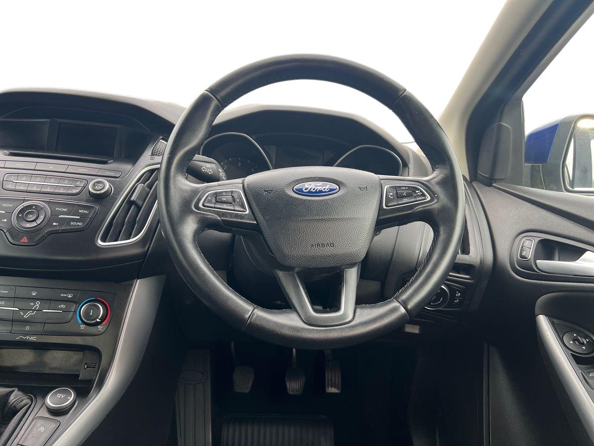 Used Ford Focus 2015 for sale - 76196035: Photo 12