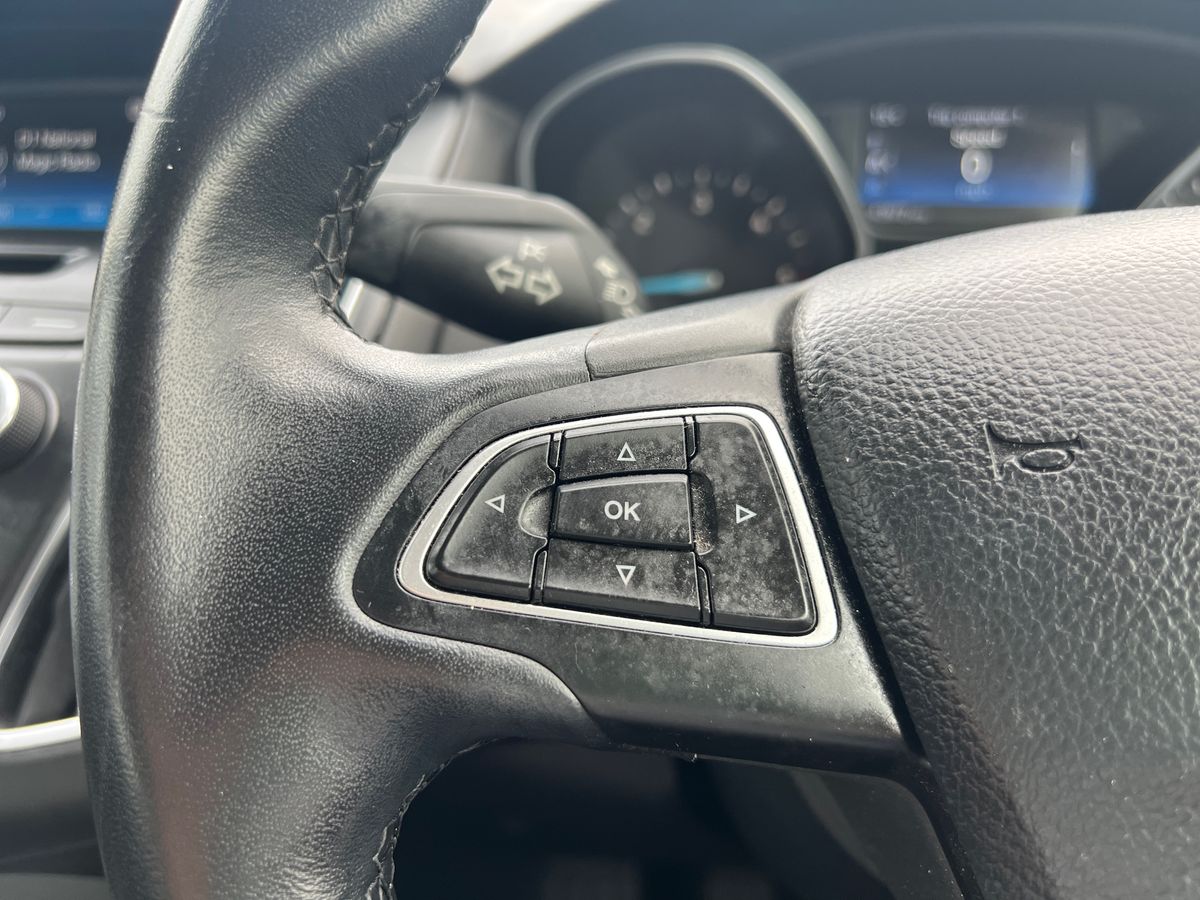 Used Ford Focus 2015 for sale - 76196035: Photo 22