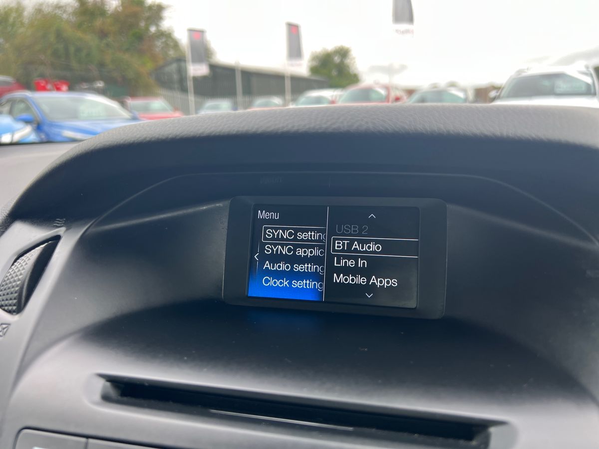 Used Ford Focus 2015 for sale - 76196035: Photo 37