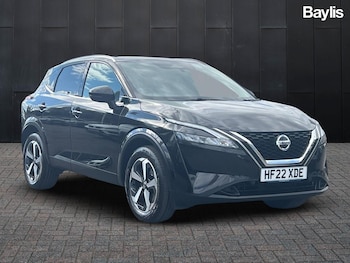 2022 - Nissan Qashqai Inconnecta 1.3 T MHE 5drs