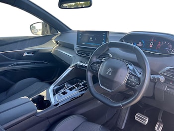 Used Peugeot 3008 2023 for sale - 75618513: Photo