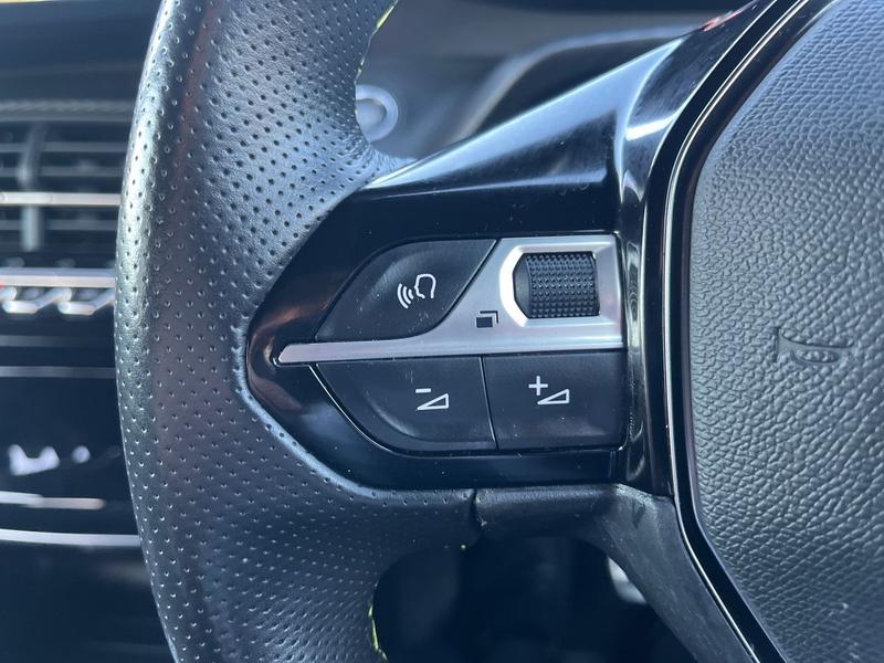 Used Peugeot 208 2022 for sale - 77910570: Photo 22