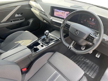 Used Vauxhall Astra 2023 for sale - 78513426: Photo