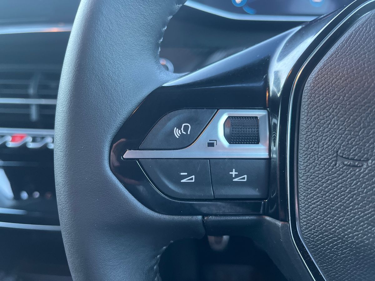 Used Peugeot 208 2023 for sale - 77225090: Photo 22