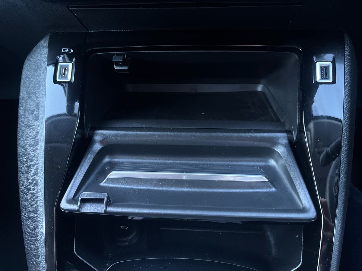 Used Peugeot 208 2023 for sale - 77225090: Photo 29