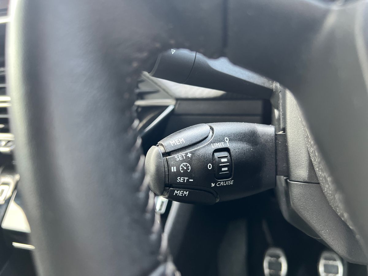 Used Peugeot 2008 2023 for sale - 77225086: Photo 35