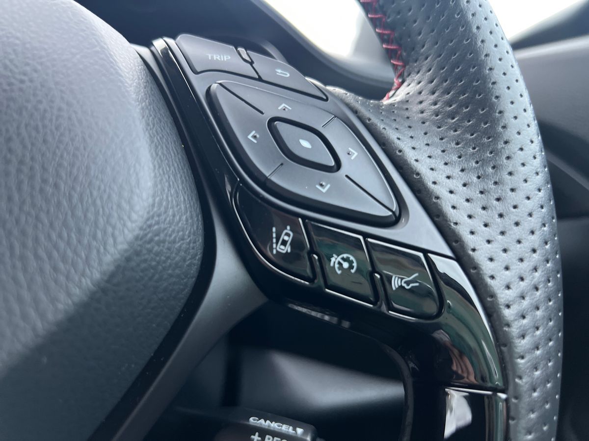 Used Toyota C-HR 2021 for sale - 76874252: Photo 23