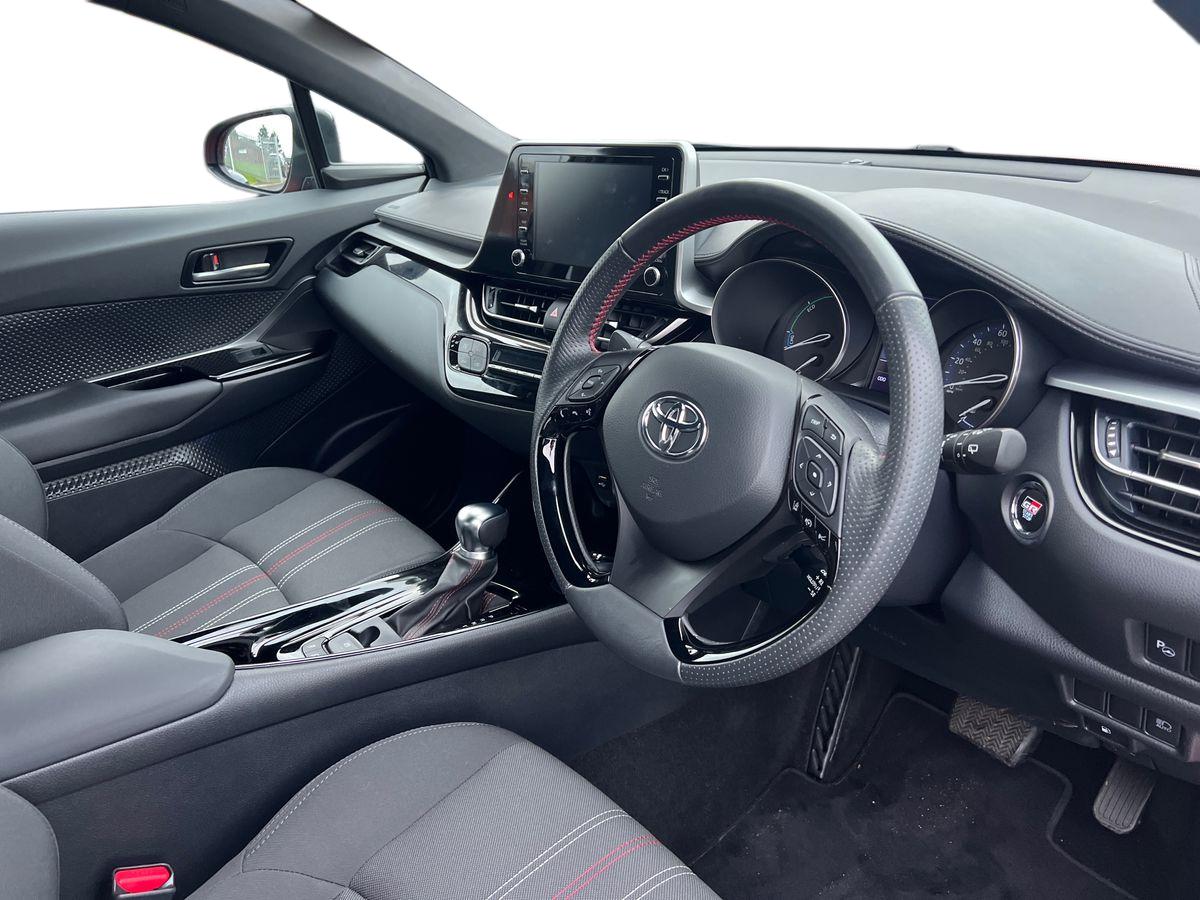 Used Toyota C-HR 2021 for sale - 76874252: Photo 3