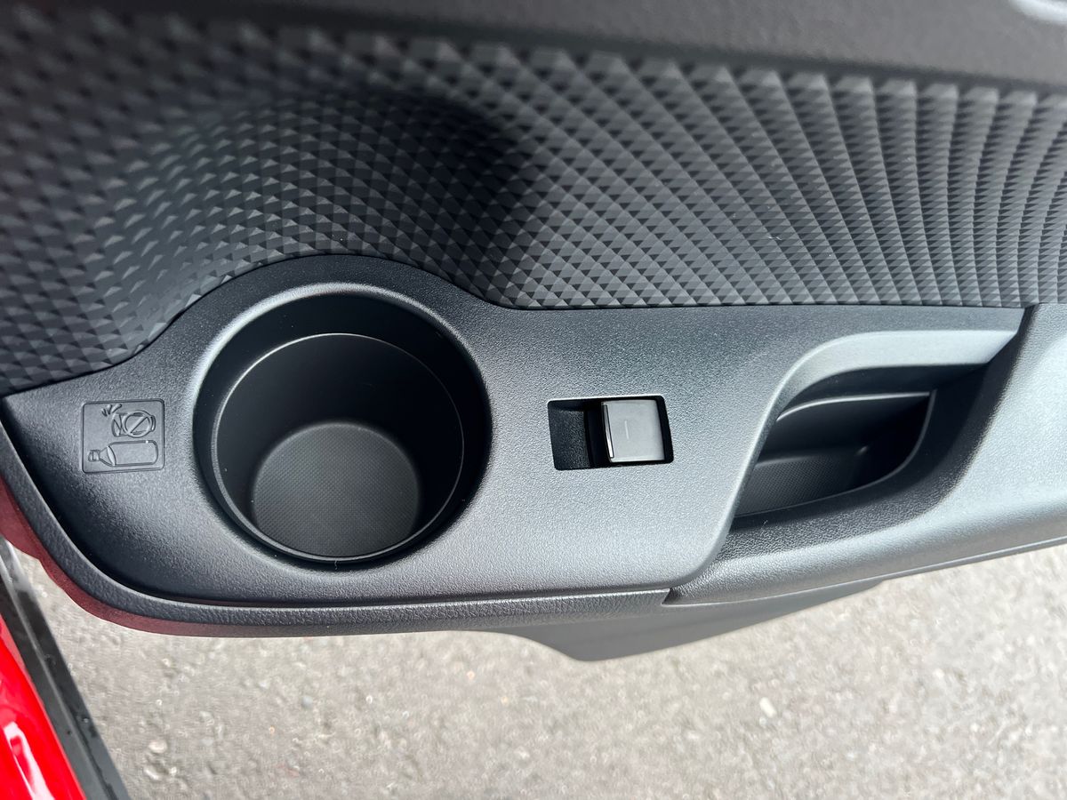 Used Toyota C-HR 2021 for sale - 76874252: Photo 31