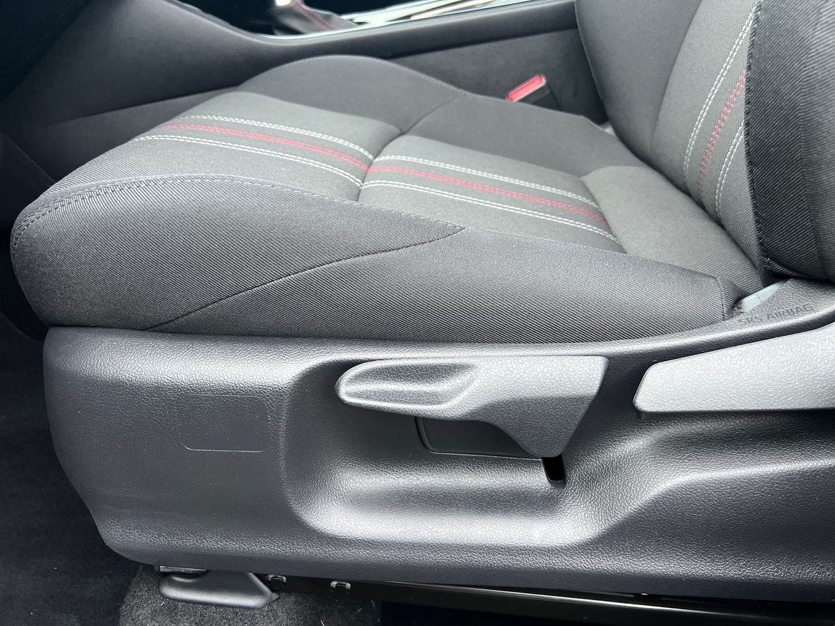 Used Toyota C-HR 2021 for sale - 76874252: Photo 38