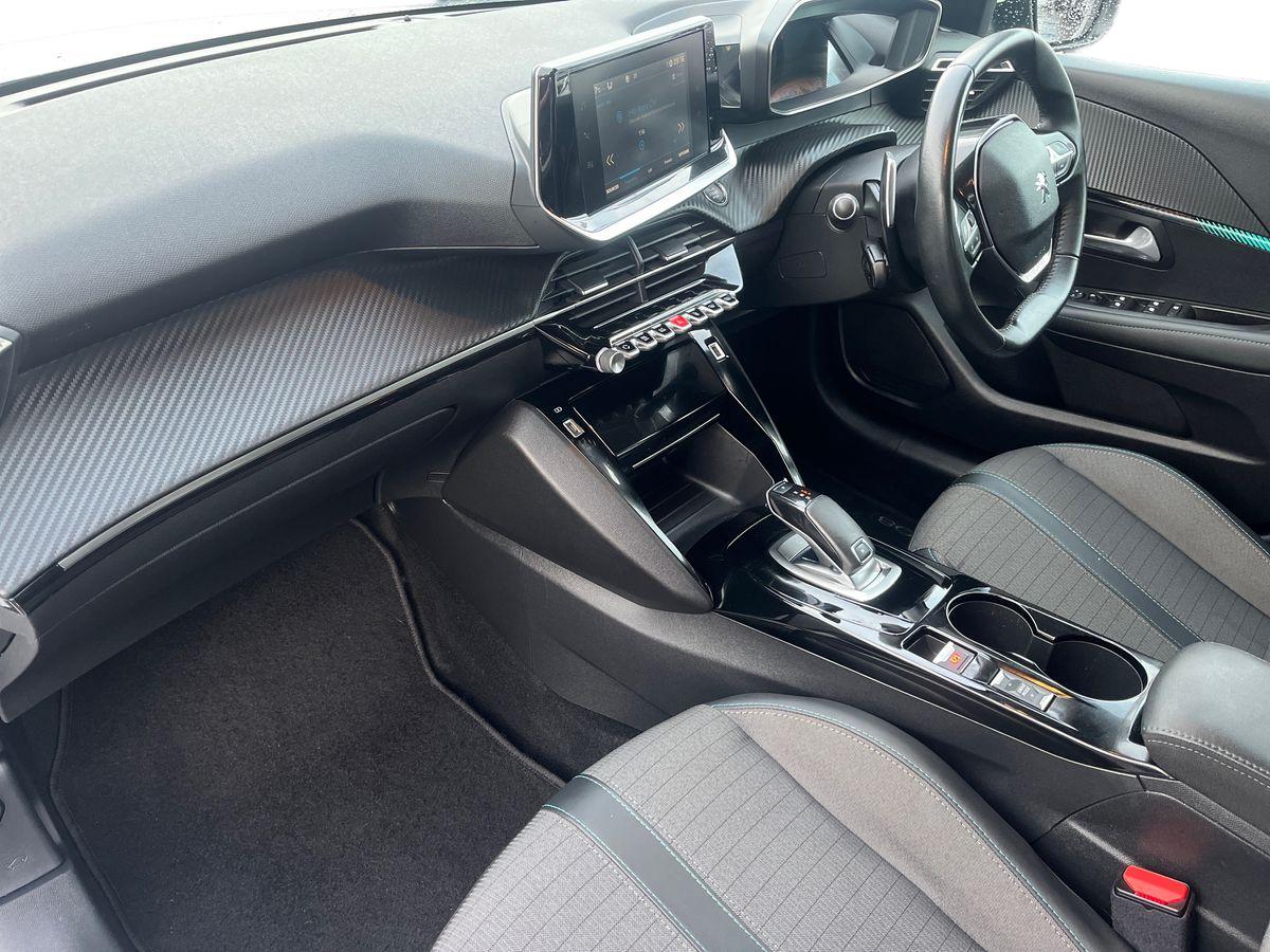 Used Peugeot 208 2020 for sale - 76933242: Photo 14