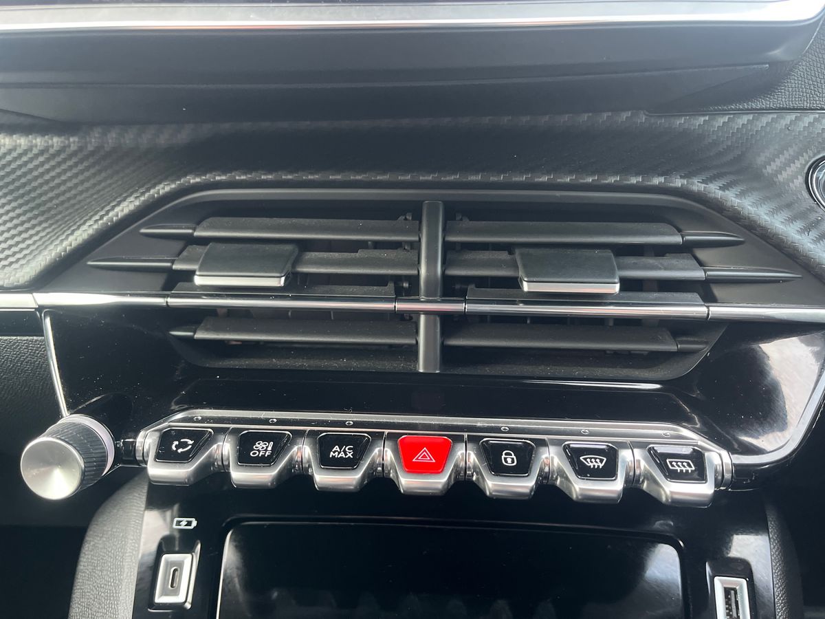 Used Peugeot 208 2020 for sale - 76933242: Photo 16