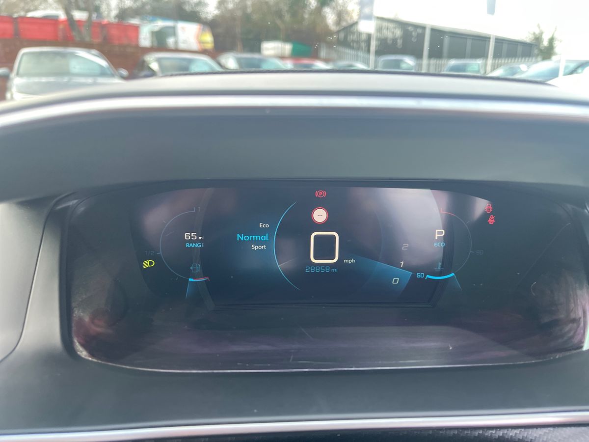 Used Peugeot 208 2020 for sale - 76933242: Photo 38