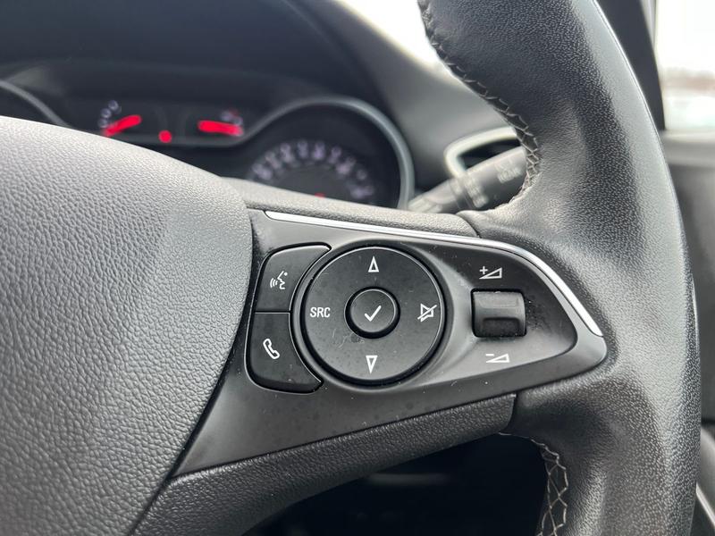 Used Vauxhall Crossland 2022 for sale - 77910242: Photo 23