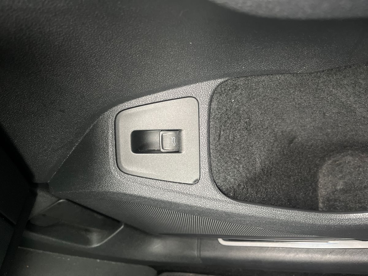 Used Volkswagen Tiguan 2021 for sale - 76350779: Photo 29