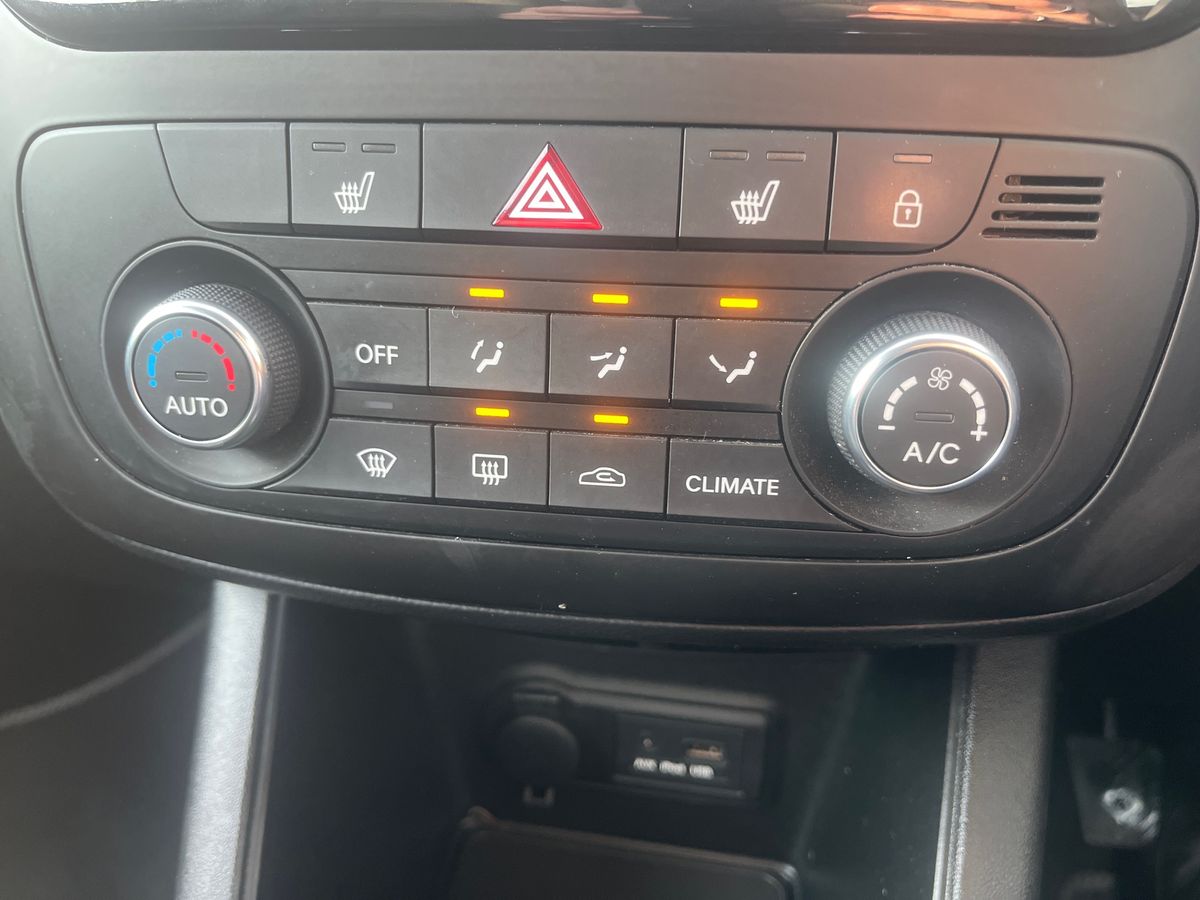 Used Kia Venga 2018 for sale - 77084828: Photo 16