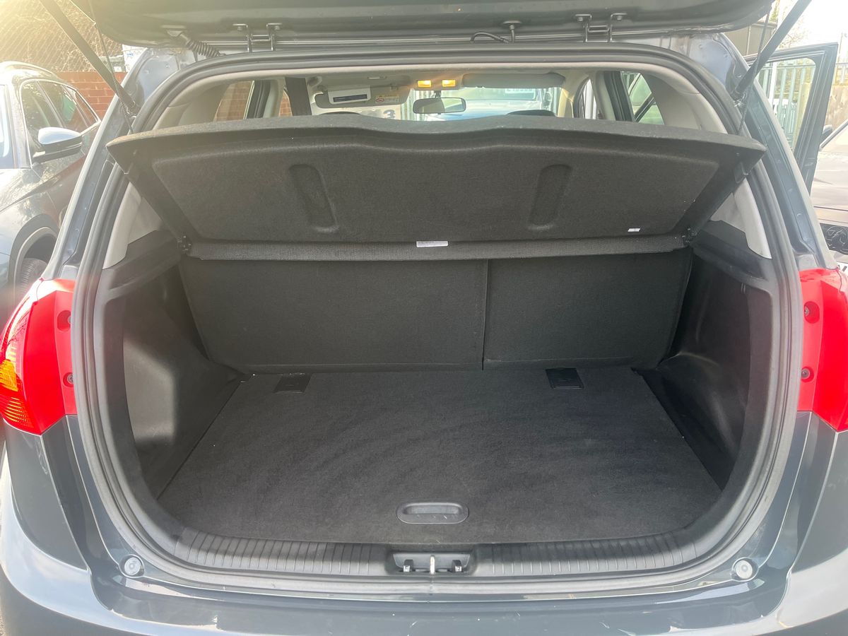 Used Kia Venga 2018 for sale - 77084828: Photo 25