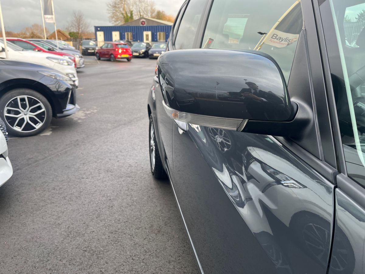 Used Kia Venga 2018 for sale - 77084828: Photo 35