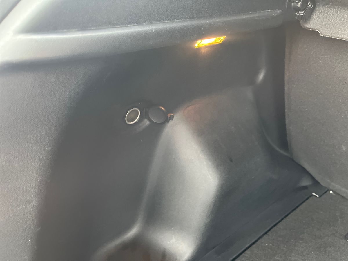 Used Kia Venga 2018 for sale - 77084828: Photo 41