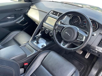 Used Jaguar E-Pace 2018 for sale - 78582001: Photo