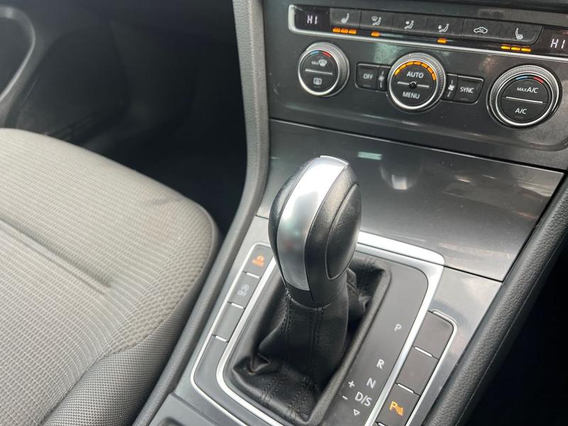 Used Volkswagen Golf for sale - 77910588: Photo 15