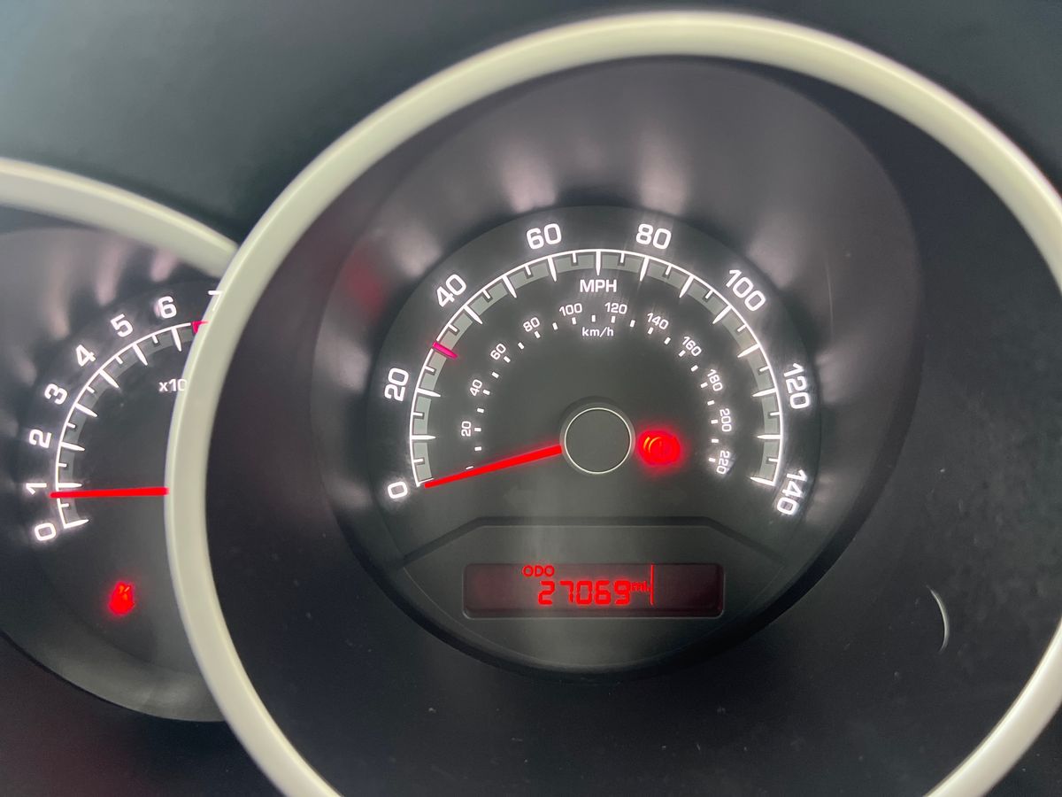 Used Kia Venga 2018 for sale - 76312105: Photo 21