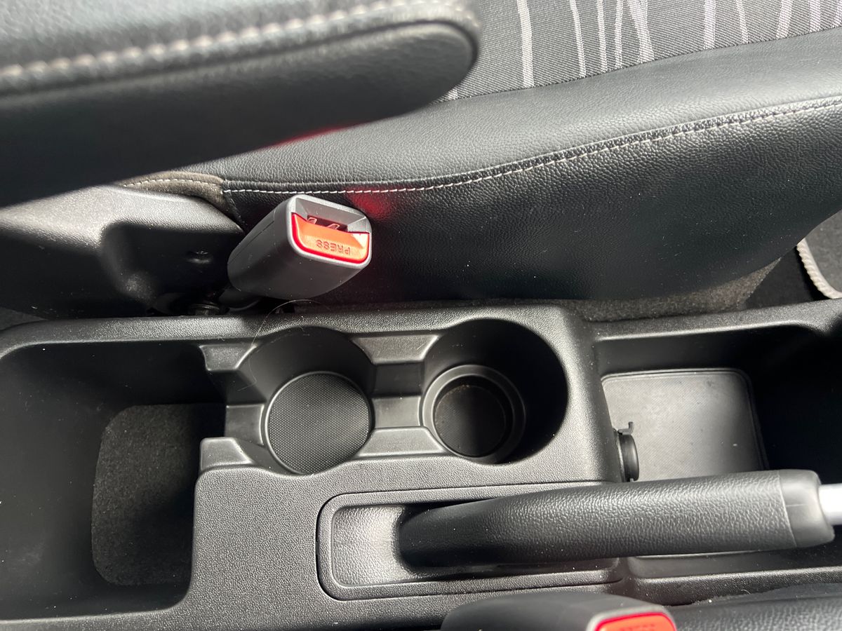 Used Kia Venga 2018 for sale - 76312105: Photo 28