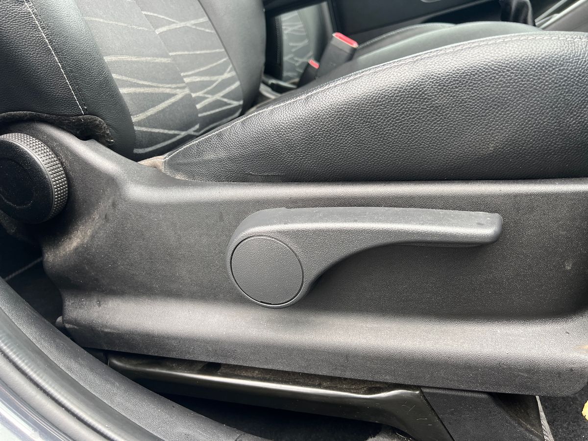 Used Kia Venga 2018 for sale - 76312105: Photo 35