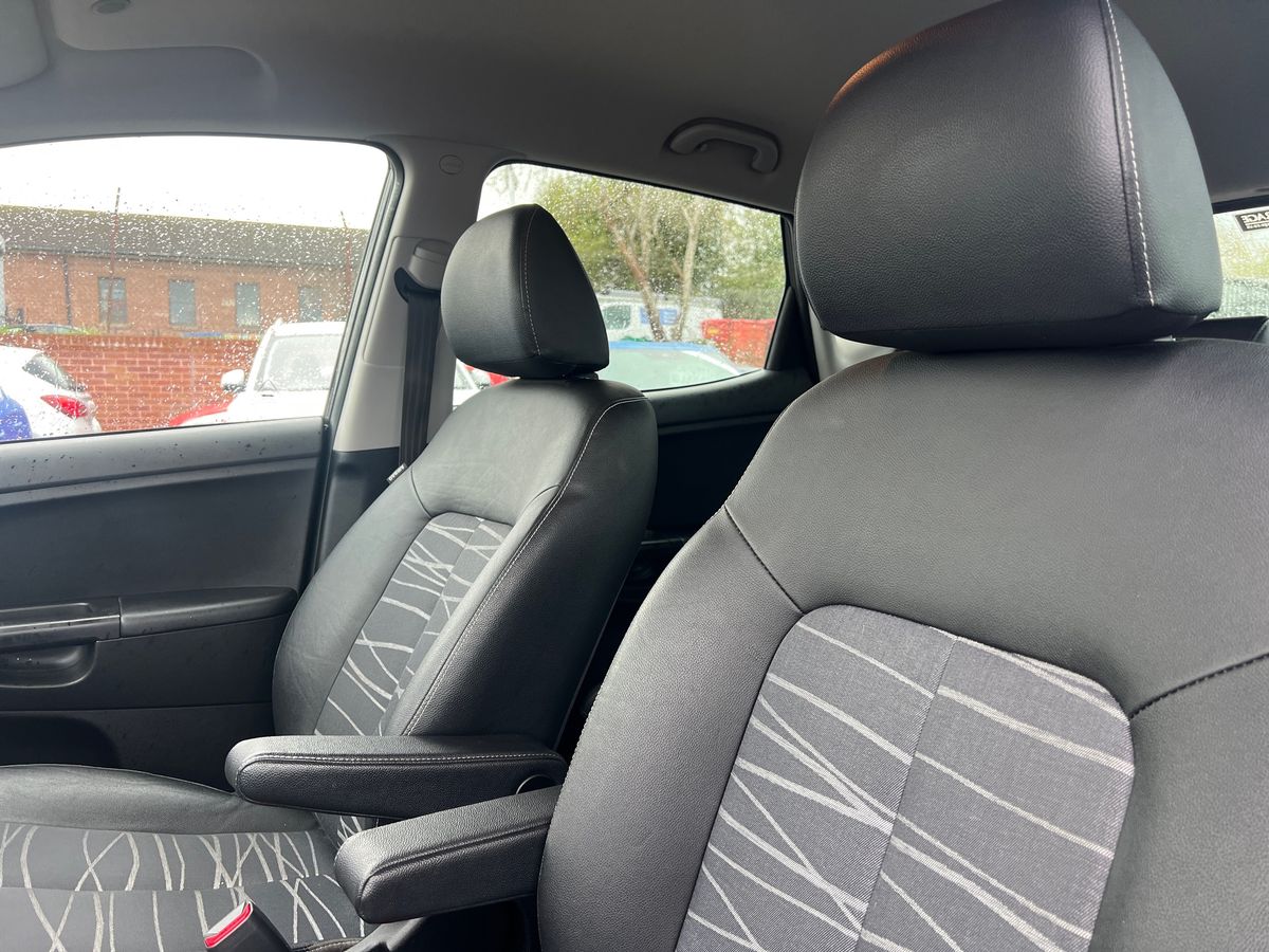 Used Kia Venga 2018 for sale - 76312105: Photo 37