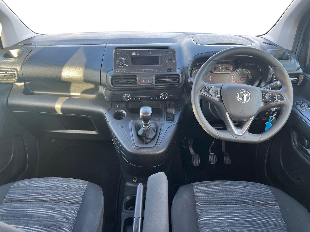 Used Vauxhall Combo Life 2022 for sale - 76888625: Photo 13