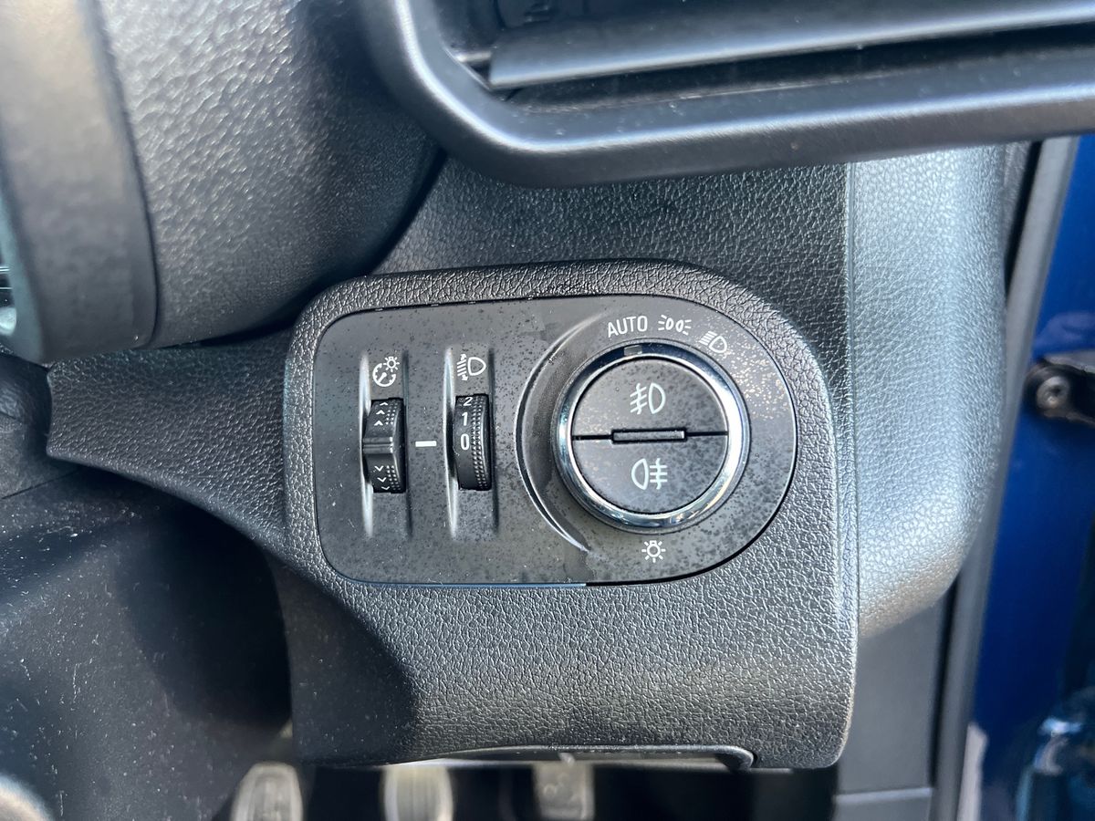 Used Vauxhall Combo Life 2022 for sale - 76888625: Photo 34