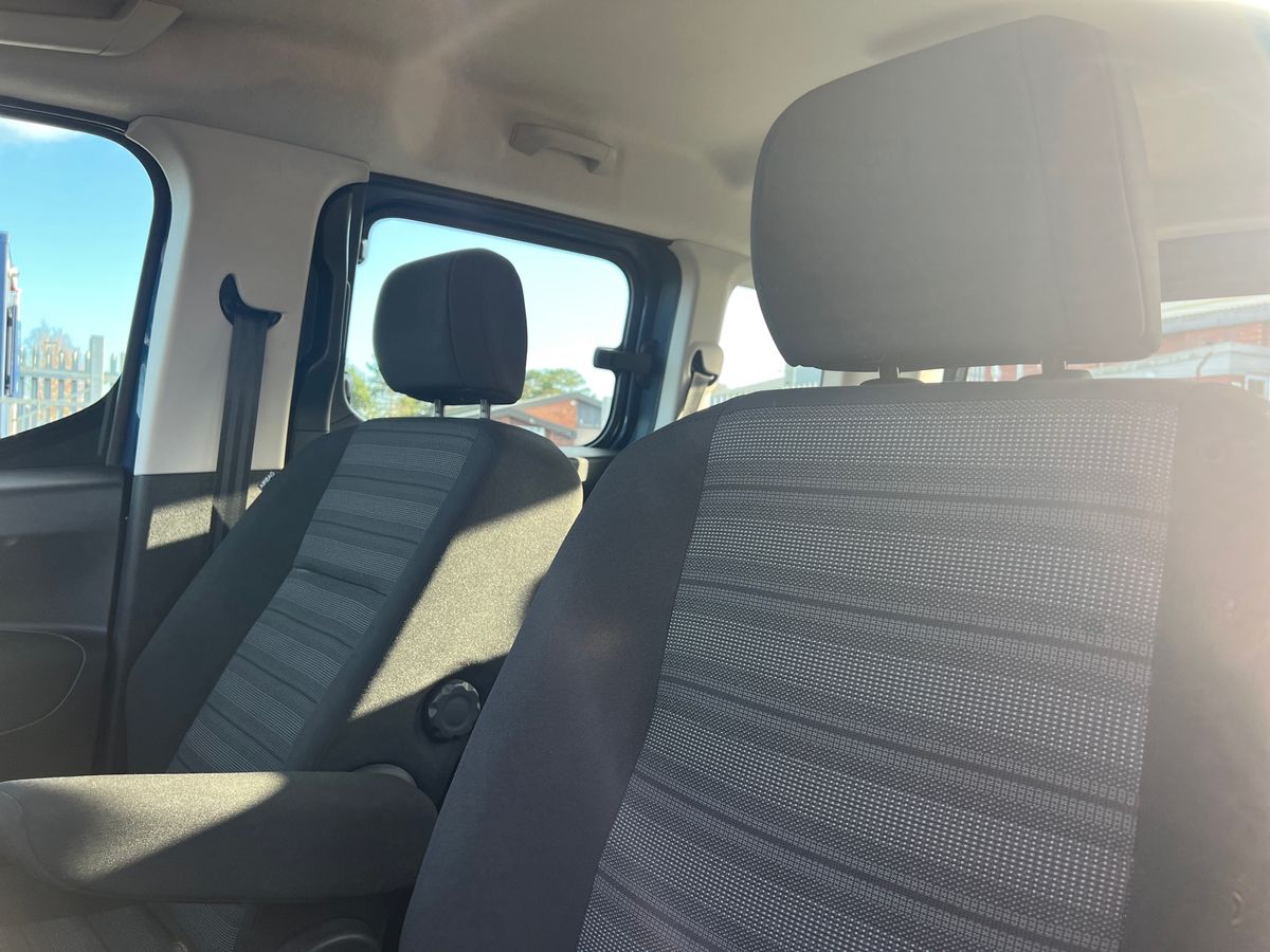 Used Vauxhall Combo Life 2022 for sale - 76888625: Photo 41