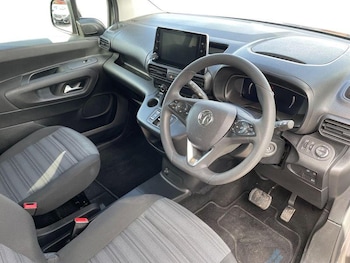 Used Vauxhall Combo Life 2023 for sale - 78215600: Photo