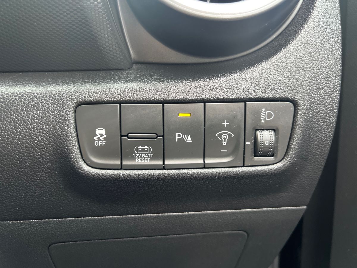 Used Hyundai KONA 2022 for sale - 76901381: Photo 34