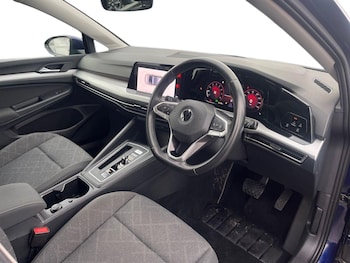 Used Volkswagen Golf 2021 for sale - 76647853: Photo