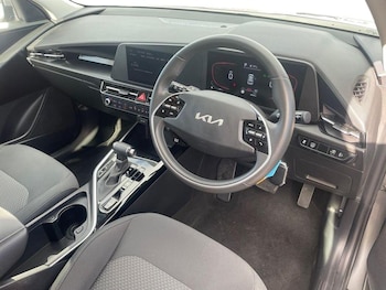 Used Kia Niro 2023 for sale - 78102377: Photo