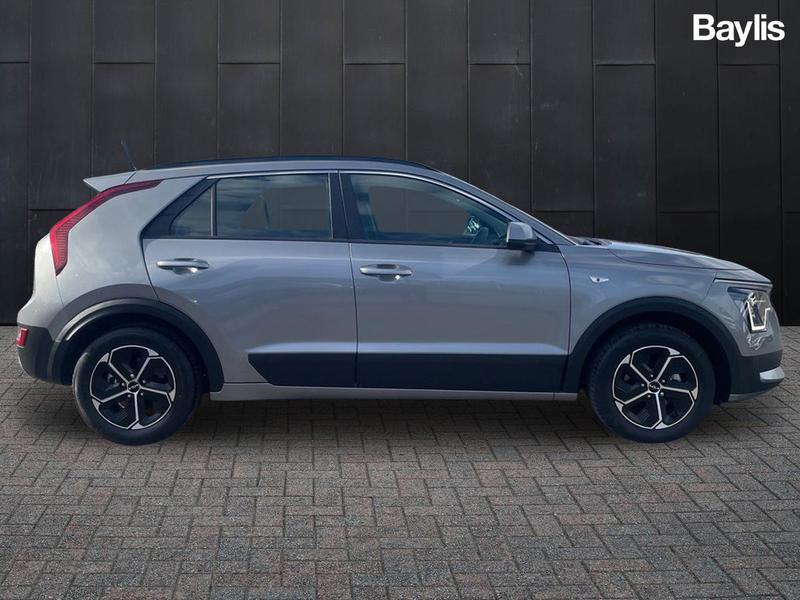 Used Kia Niro 2023 for sale - 78102377: Photo 5