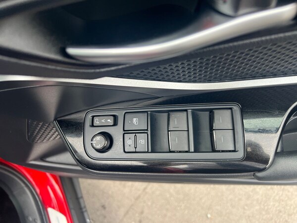 Used Toyota C-HR 2021 for sale - 75625196: Photo 17