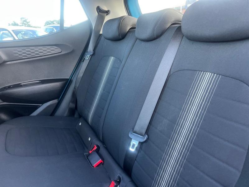 Used Hyundai i10 2022 for sale - 77910488: Photo 24