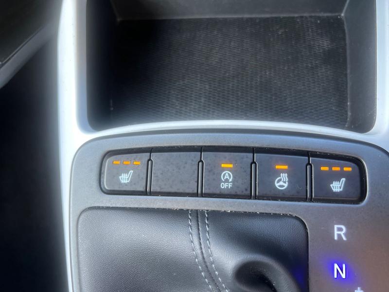 Used Hyundai i10 2022 for sale - 77910488: Photo 36