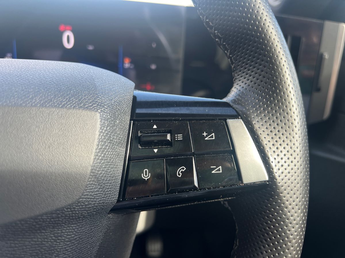 Used Vauxhall Astra 2024 for sale - 75930041: Photo 23