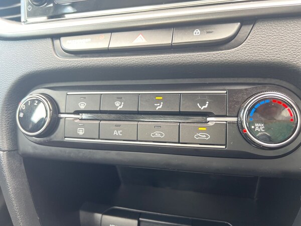 Used Kia XCeed 2023 for sale - 75526652: Photo 16