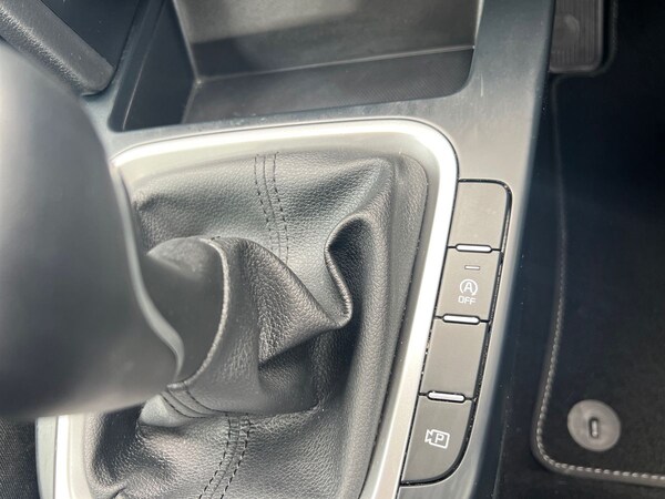 Used Kia XCeed 2023 for sale - 75526652: Photo 31
