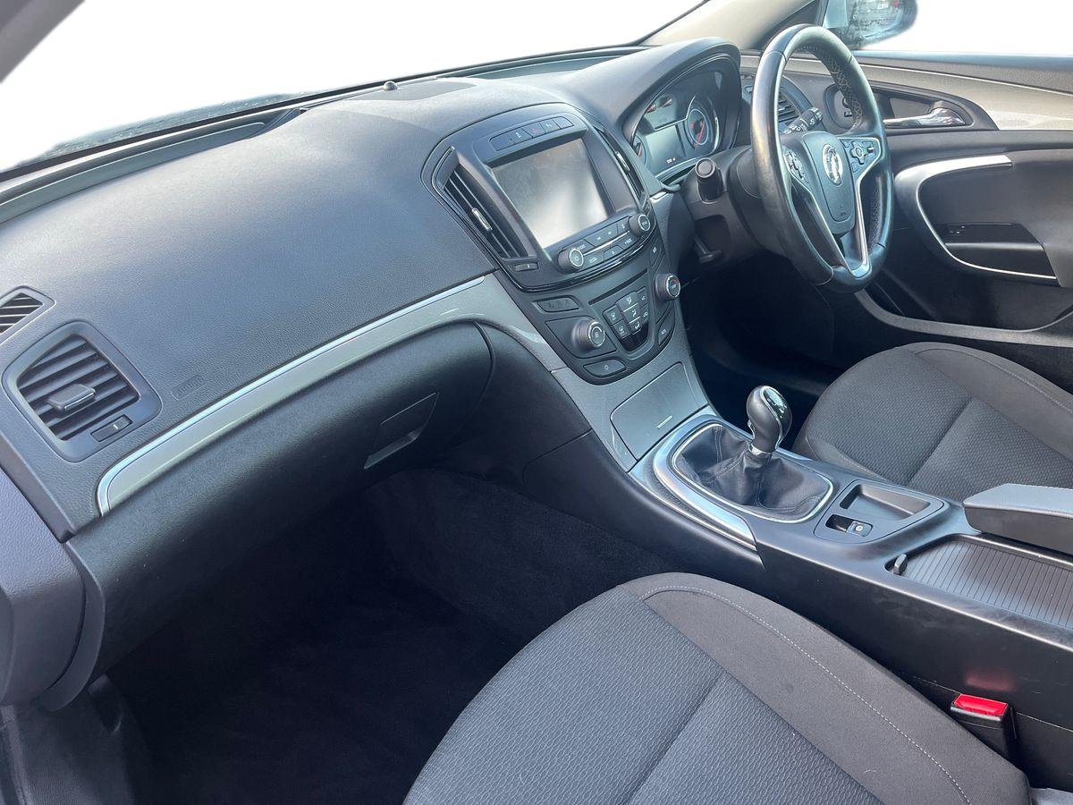 Used Vauxhall Insignia 2016 for sale - 76921676: Photo 14
