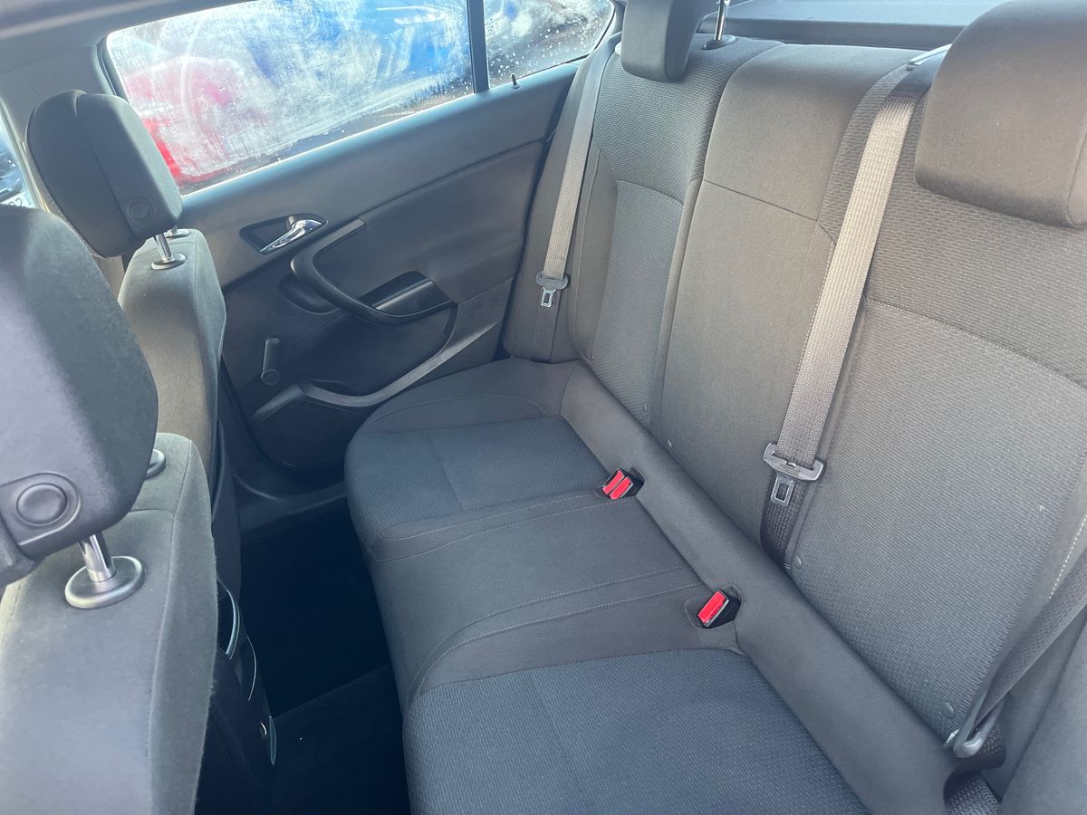 Used Vauxhall Insignia 2016 for sale - 76921676: Photo 24