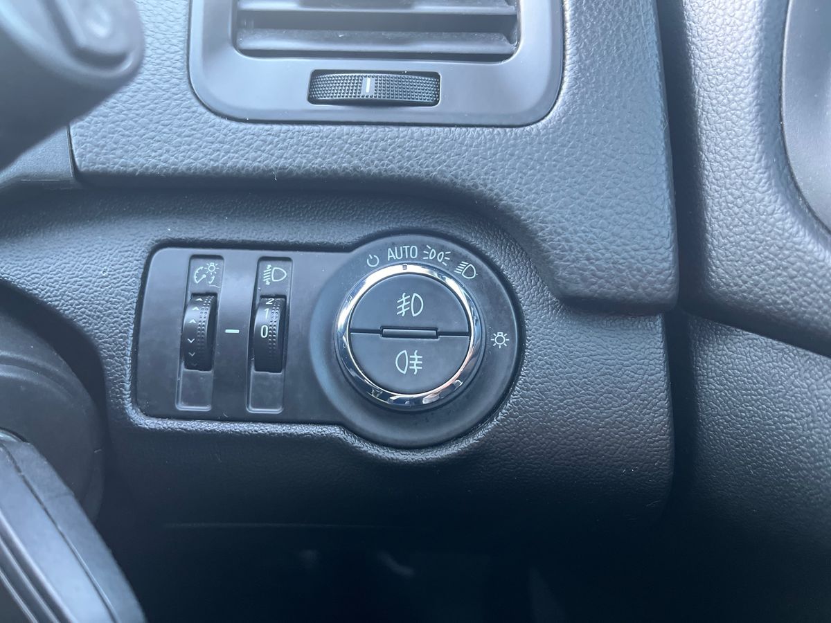 Used Vauxhall Insignia 2016 for sale - 76921676: Photo 26