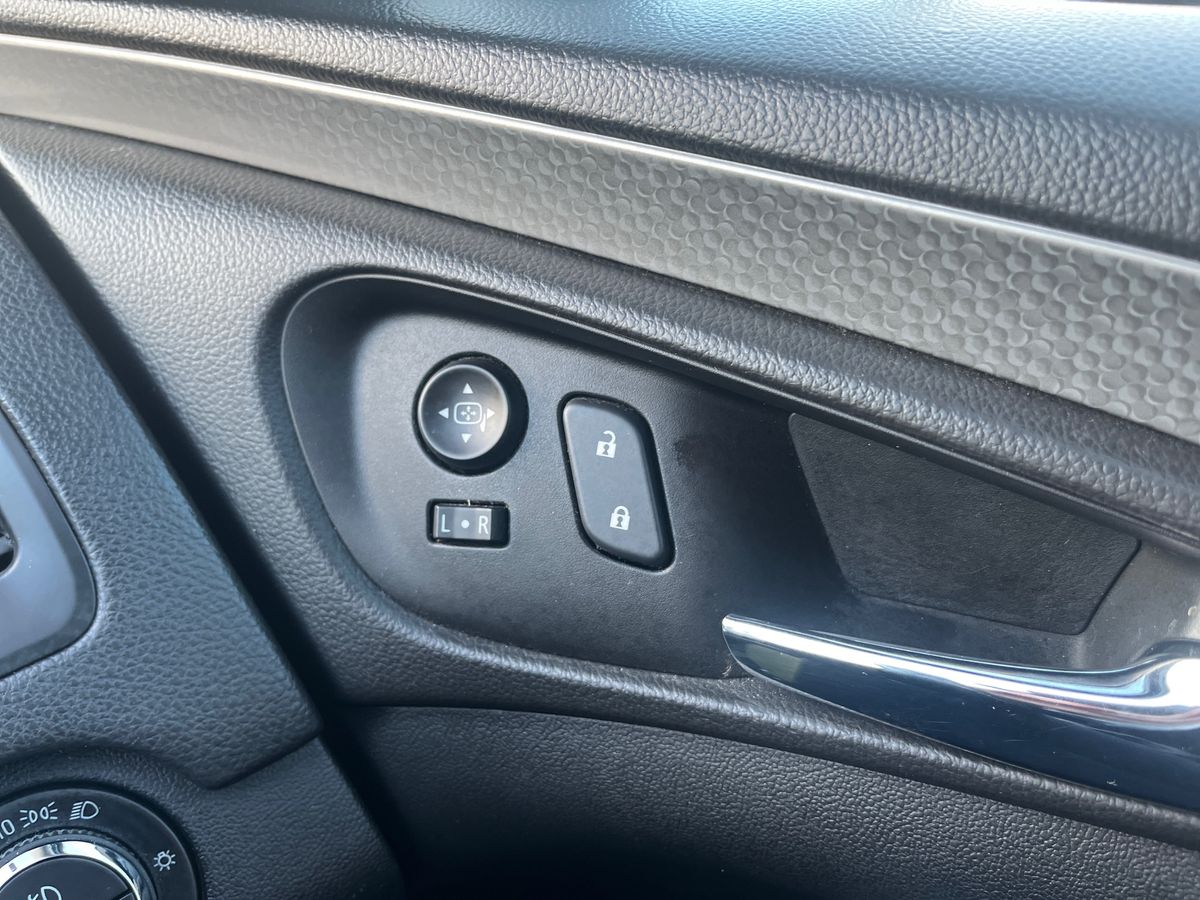 Used Vauxhall Insignia 2016 for sale - 76921676: Photo 27