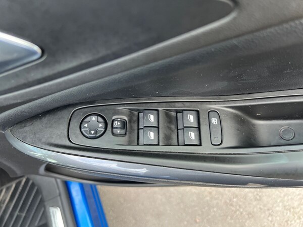 Used Vauxhall Grandland X 2018 for sale - 76079123: Photo 17